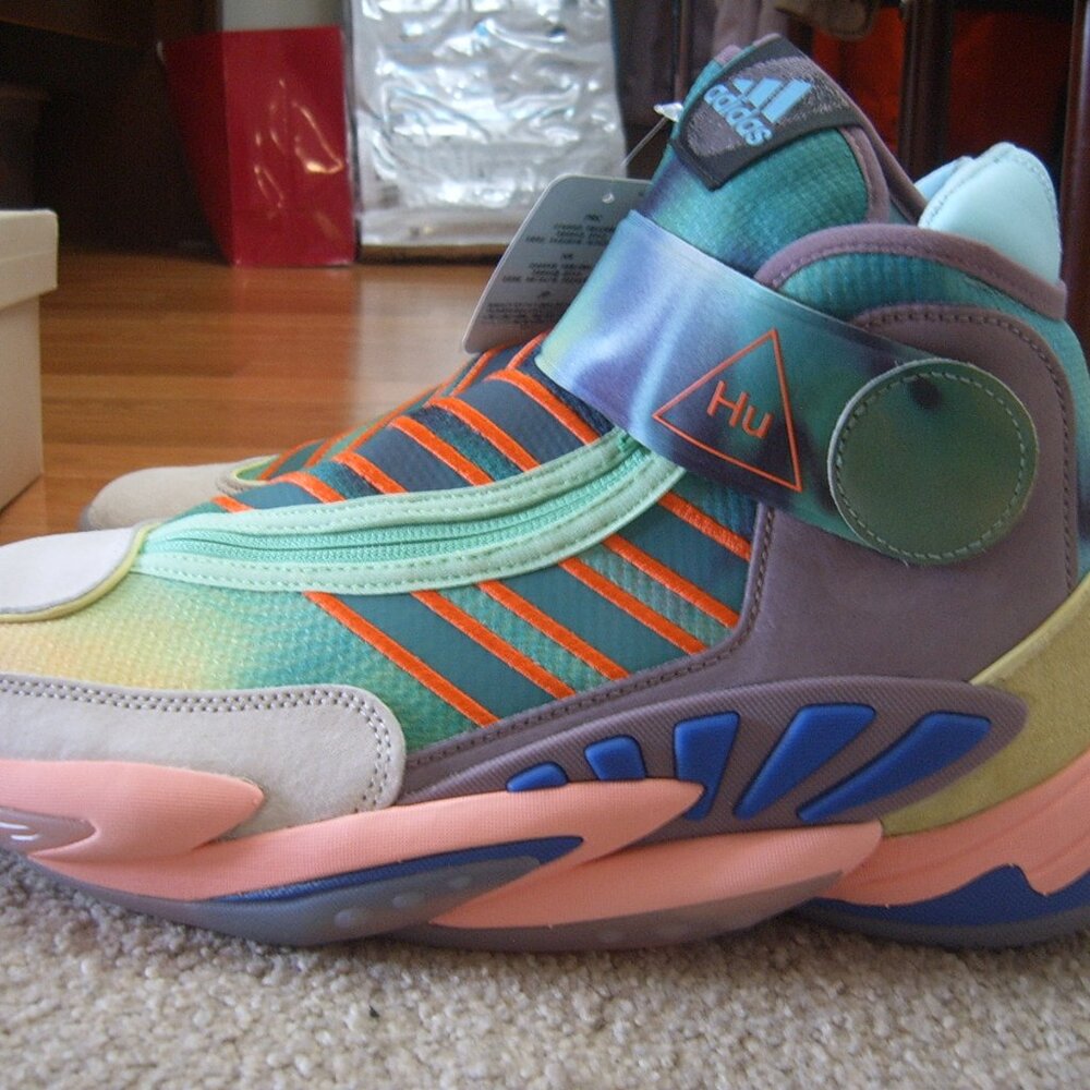 Size 10.5 adidas Pharrell x Crazy BYW 0 To 60 STMT Reflexology Shoes New w/Box - Picture 1 of 10